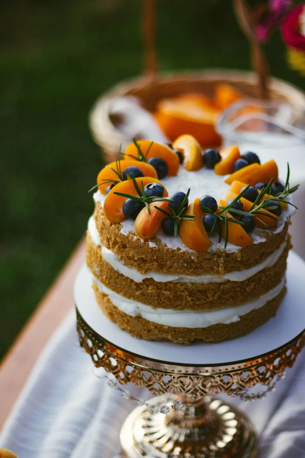 Weekend celebration cakes